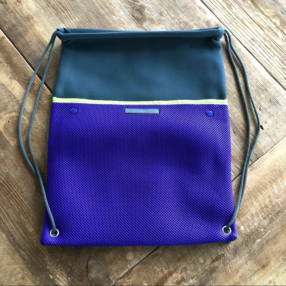 Rodan + Fields neoprene drawstring backpack NIB